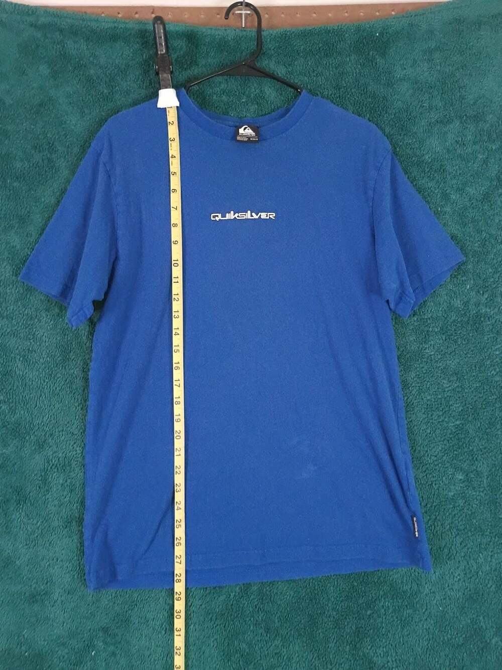 Quiksilver Blue Graphic T-Shirt Size Medium